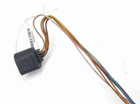 купить Разъем (фишка) проводки на BMW 3 E90/E91/E92/E93 (2005-2013)