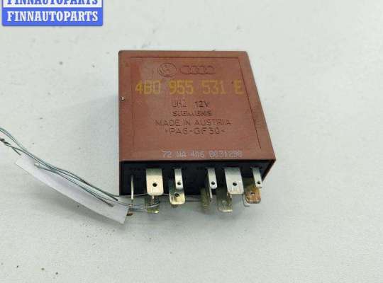 Реле стеклоочистителя (дворников) AU1718954 на Audi A6 C5 (1997-2005)