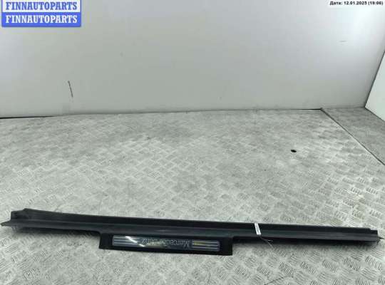 купить Накладка на порог наружная правая на Mercedes R-Class W251 (2005-2017)