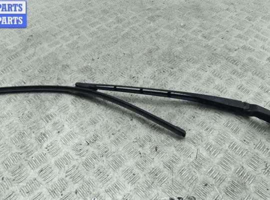 купить Щеткодержатель (поводок стеклоочистителя) передний на Audi Q7 4L (2005-2015)