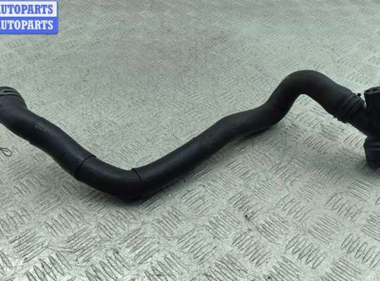 Патрубок радиатора SK517642 на Skoda Octavia mk1 (A4 1U) 1996-2010