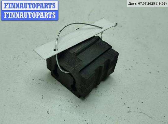 купить Кронштейн радиатора на Volkswagen Passat B5+ (GP)