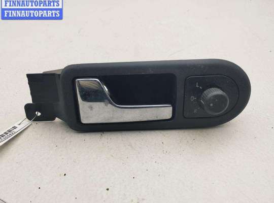 Ручка двери внутренняя передняя левая VG2662944 на Volkswagen Golf-4