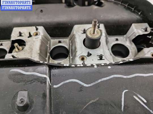 купить Крышка клапанная ДВС на BMW 5 E39 (1995-2003)