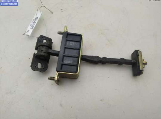 Ограничитель открывания двери передней MB1488555 на Mercedes C-Class W203 (2000-2006)