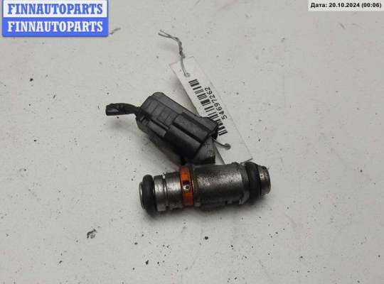 Форсунка топливная на Volkswagen Golf IV (1J)