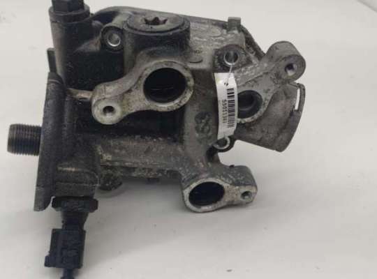 купить Корпус масляного фильтра на Audi A4 B6 (2001-2004)