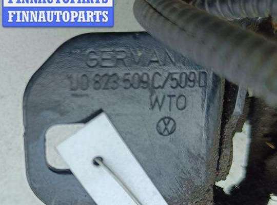 купить Замок капота на Volkswagen Golf-4