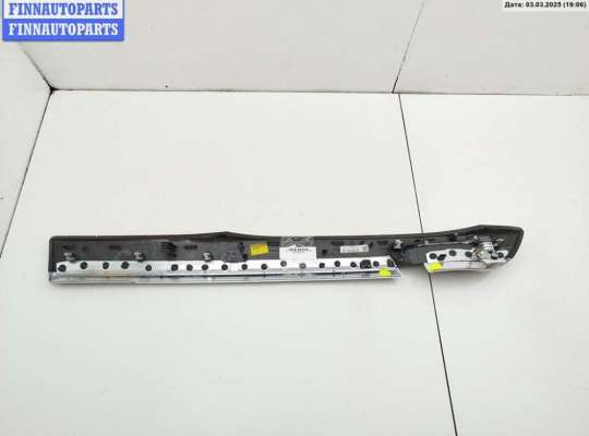 купить Накладка двери передней правой на BMW 7 F01/F02 (2008-2015)