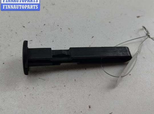 купить Кронштейн радиатора на Renault Scenic II (2003-2009)