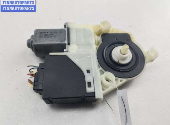 Моторчик стеклоподъемника задний правый VG2573297 на Volkswagen Passat B6