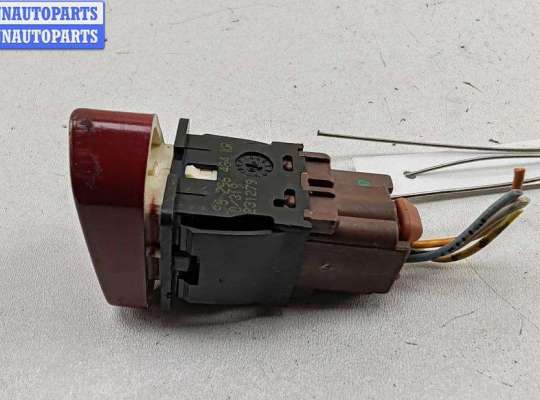 купить Кнопка аварийной сигнализации (аварийки) на Peugeot 607