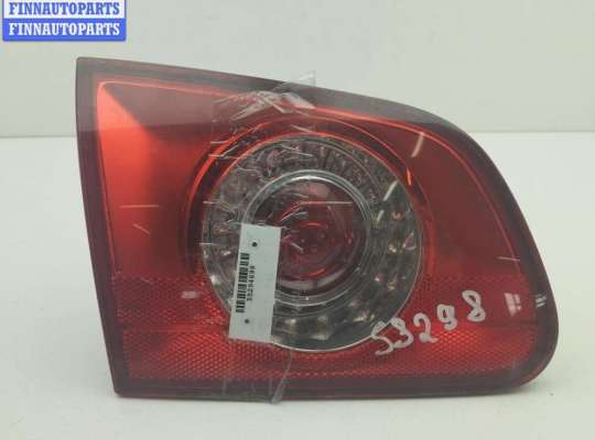 Фонарь крышки багажника левый VG2751749 на Volkswagen Passat B6