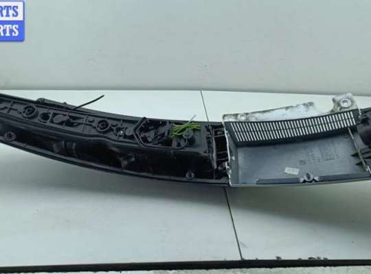 купить Фонарь задний правый на Opel Meriva A (2003-2010)