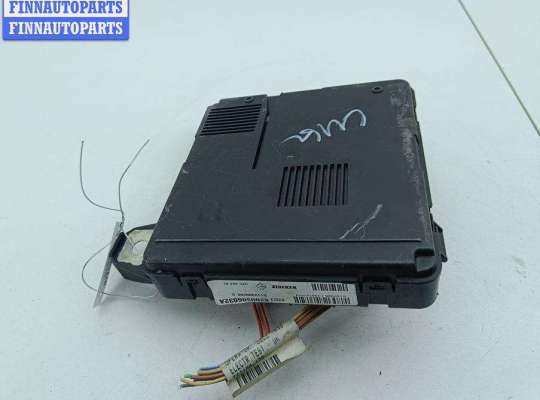 купить Блок предохранителей на Renault Scenic II (2003-2009)