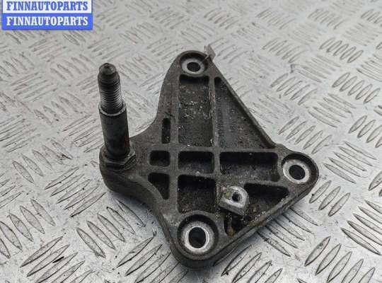 купить Кронштейн КПП опорный на Renault Scenic I (1996-2003)