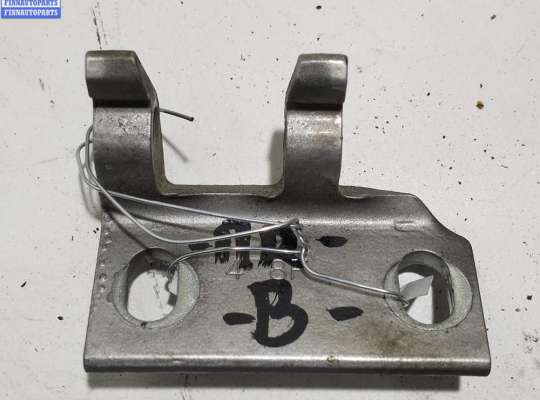 купить Петля двери передней правой на Citroen Evasion