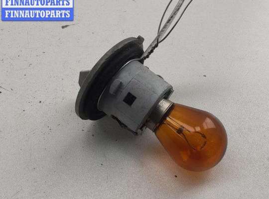 купить Патрон лампы указателя поворота на Peugeot 607
