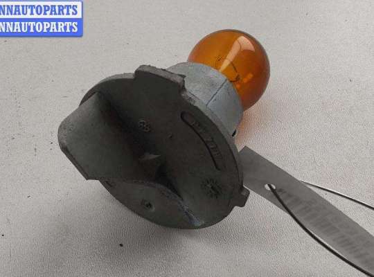 купить Патрон лампы указателя поворота на Peugeot 607