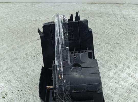 купить Корпус блока предохранителей на Peugeot 307