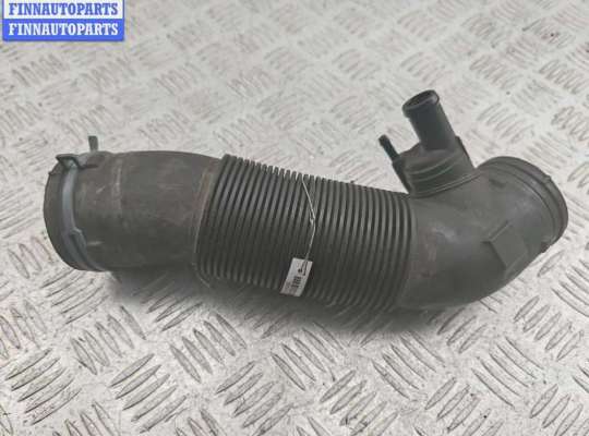 купить Патрубок воздушного фильтра на Volkswagen Golf-4