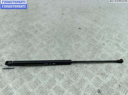Амортизатор капота VG1444766 на Volkswagen Golf-4