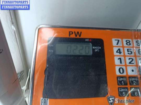 купить Щеткодержатель (поводок стеклоочистителя) задний на Volkswagen Passat B3