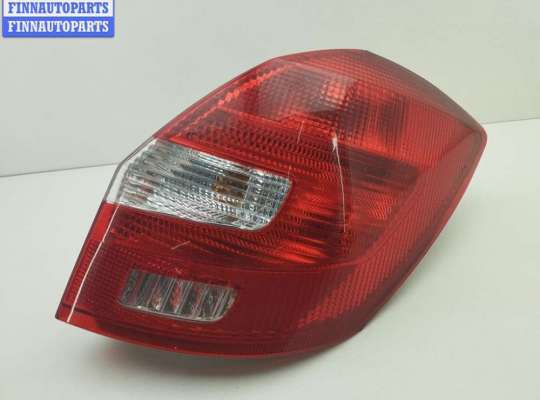Фонарь задний правый SK536542 на Skoda Fabia mk2 (5J) 2007-2014