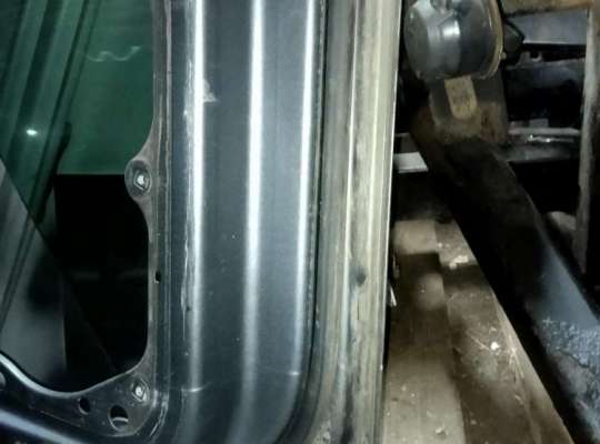 купить Дверь боковая передняя правая на Volkswagen Passat B6