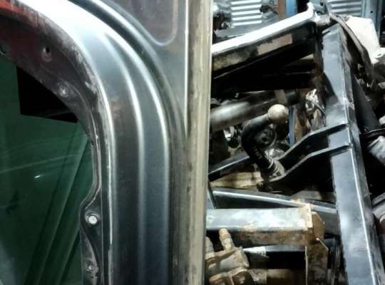 купить Дверь боковая передняя правая на Volkswagen Passat B6