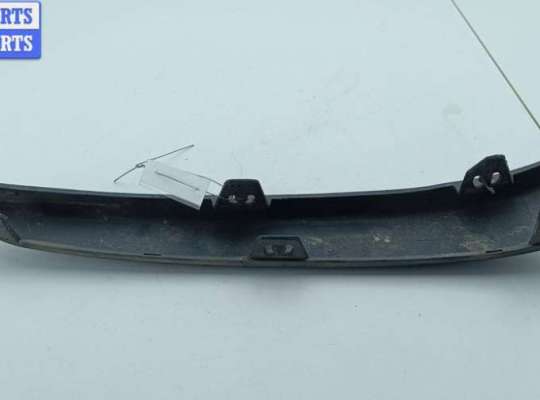 купить Молдинг бампера переднего на Opel Astra H (2004-2009)