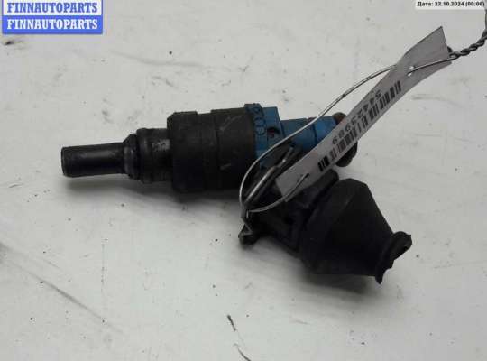 купить Форсунка топливная на Volkswagen Passat B5