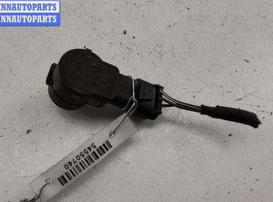 купить Датчик парковки (парктроник) передний на Mercedes C-Class W204 (2007-2015)