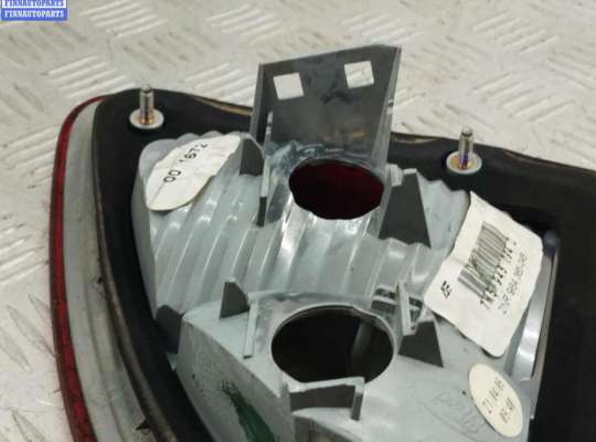 купить Фонарь крышки багажника правый на Ford Galaxy (2000-2006)