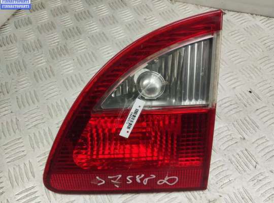 купить Фонарь крышки багажника правый на Ford Galaxy (2000-2006)