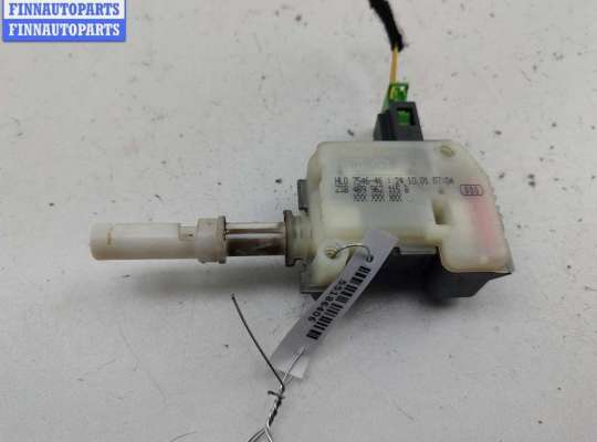 купить Активатор (привод) замка багажника на Audi A4 B6 (2001-2004)