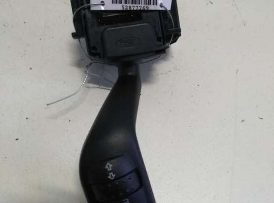 купить Переключатель поворотов на Ford C-Max