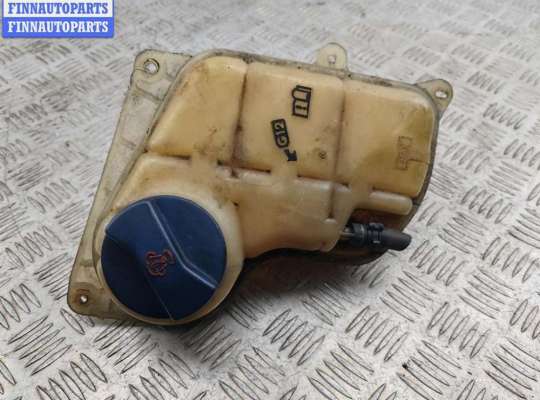 купить Бачок расширительный на Volkswagen Passat B5