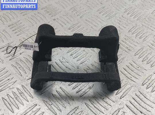 Скоба суппорта на Opel Zafira B