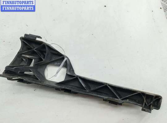 Кронштейн бампера переднего FO2191326 на Ford Focus II (2004-2011)