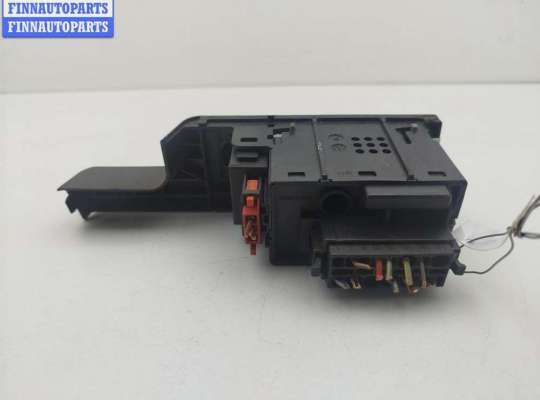 купить Переключатель света на Volkswagen Passat B4