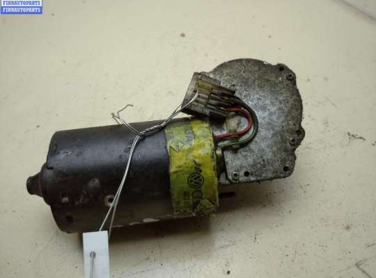 купить Двигатель стеклоочистителя переднего (моторчик дворников) на Volkswagen Transporter T4