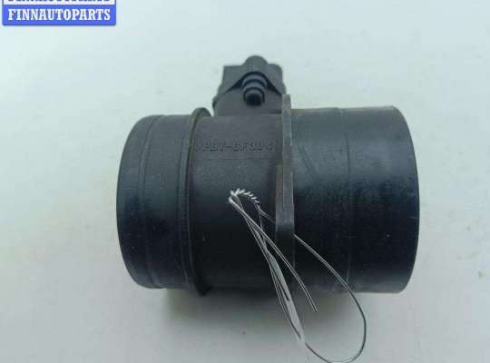 купить Расходомер (измеритель потока воздуха) на Volkswagen Passat B5+ (GP)