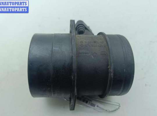 купить Расходомер (измеритель потока воздуха) на Volkswagen Passat B5+ (GP)