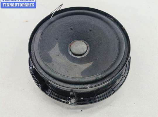 Динамик двери передней правой VG2667575 на Volkswagen Bora