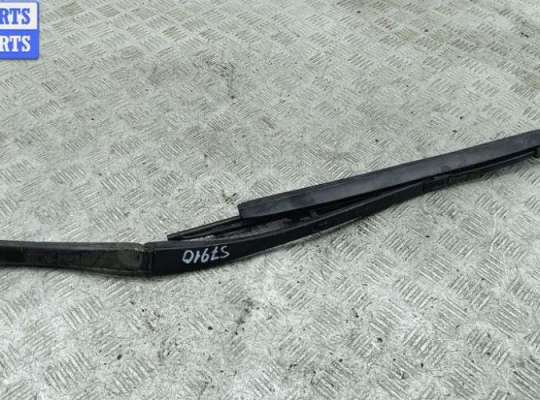 купить Щеткодержатель (поводок стеклоочистителя) передний на BMW 5 E39 (1995-2003)