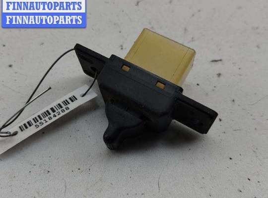 купить Кнопка стеклоподъемника переднего правого на Chrysler Voyager (2001-2007)