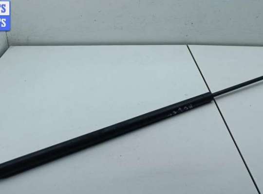 купить Амортизатор капота на Audi A6 C4 (1994-1997)