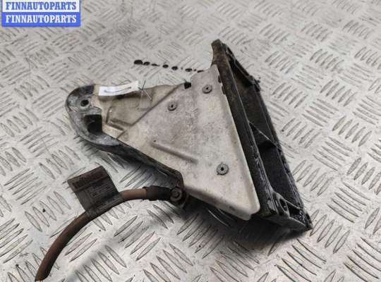 купить Кронштейн двигателя опорный на BMW 3 E46 (1998-2006)