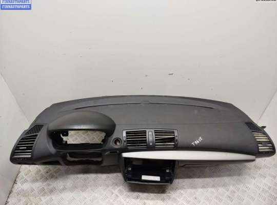 купить Панель приборная (торпедо) на BMW 1 E81/E87 (2004-2012)